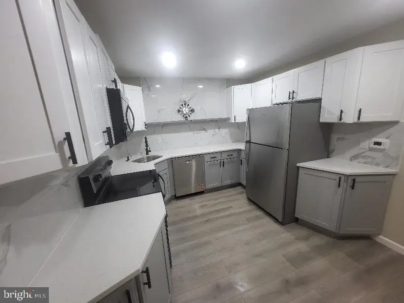 40 E Ashmead St, Philadelphia, PA 19144 - #2