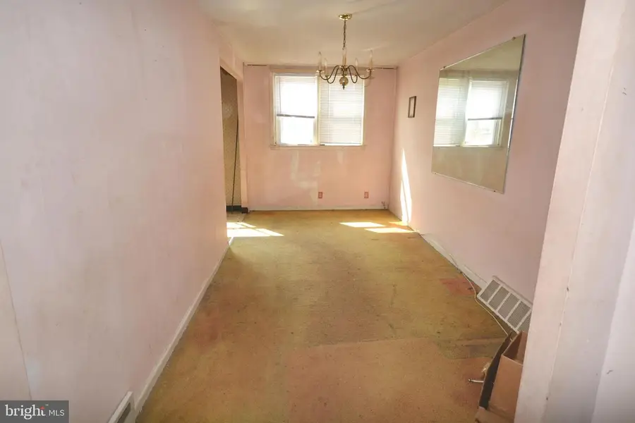 6517 Algard St, Philadelphia, PA 19135 - #3