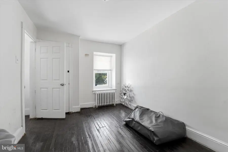 31 W Rockland St, Philadelphia, PA 19144 - #3