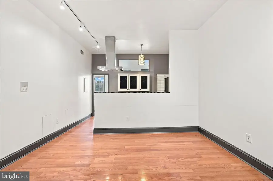 1914 Fairmount Ave #2, Philadelphia, PA 19130 - #3