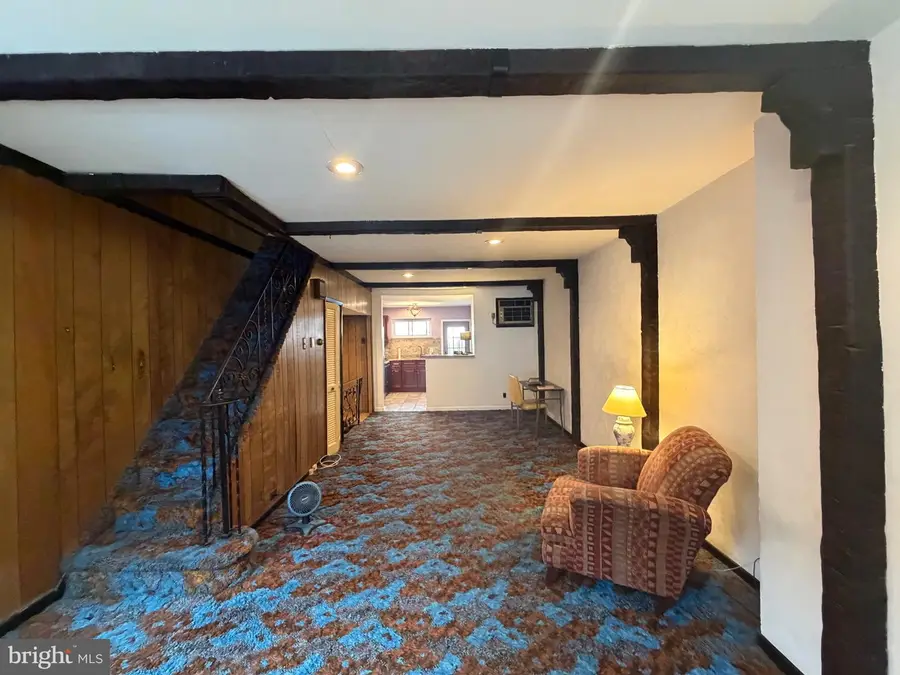 2049 S Beechwood St, Philadelphia, PA 19145 - #3