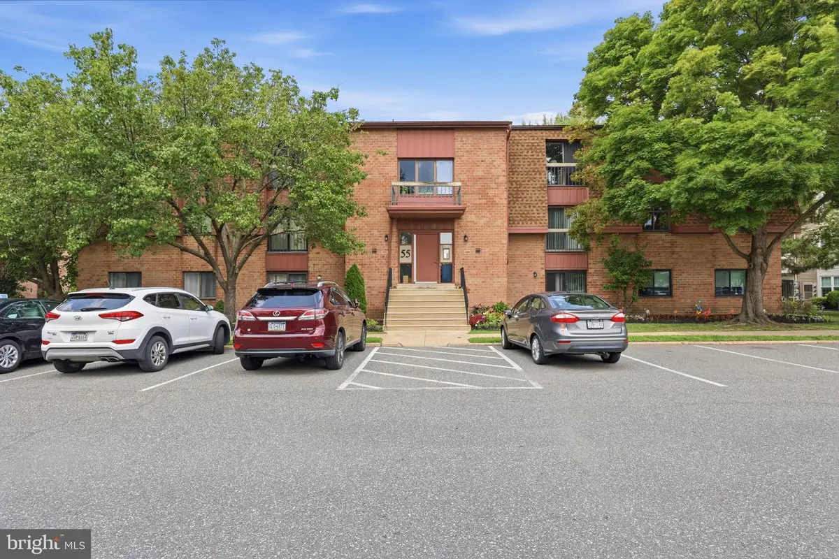 55204 Delaire Landing Rd #204, Philadelphia, PA 19114 - #1