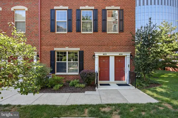 413 Regatta Dr, PHILADELPHIA, PA 19146