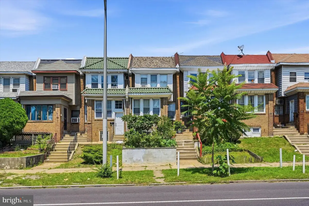 4014 E Roosevelt Blvd, Philadelphia, PA 19124 - #1