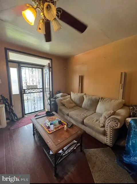 558 Geneva Ave, Philadelphia, PA 19120 - #3