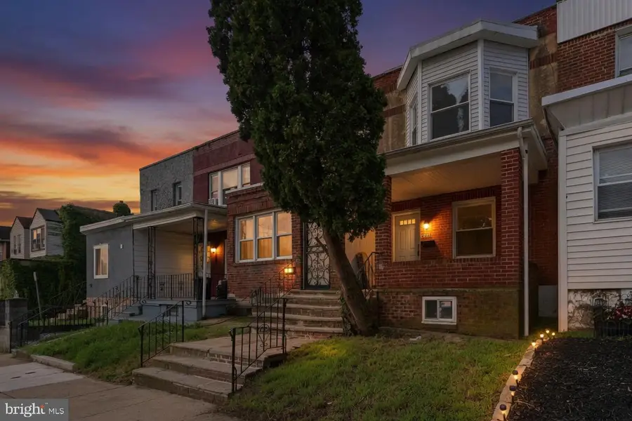2632 S Lloyd St, Philadelphia, PA 19153 - #2