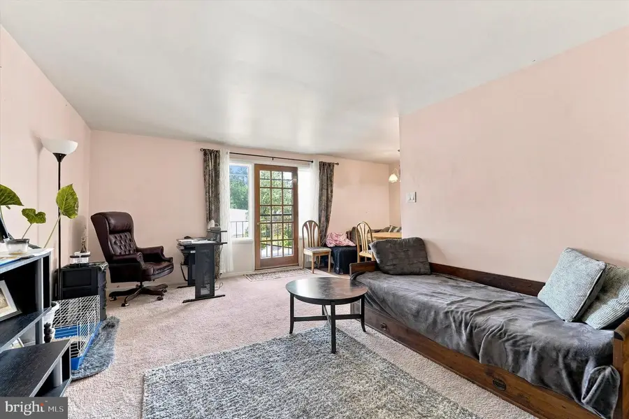 498 Avon St, Philadelphia, PA 19116 - #2