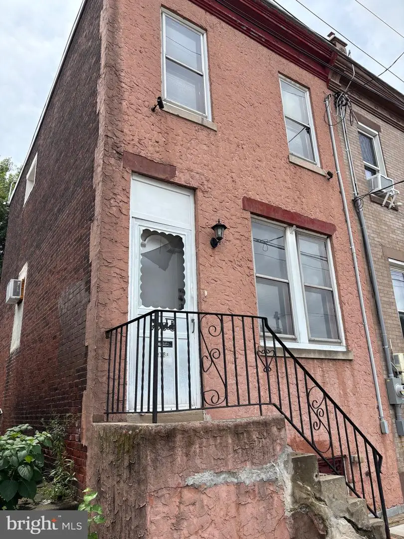 3381 Braddock St, Philadelphia, PA 19134 - #2