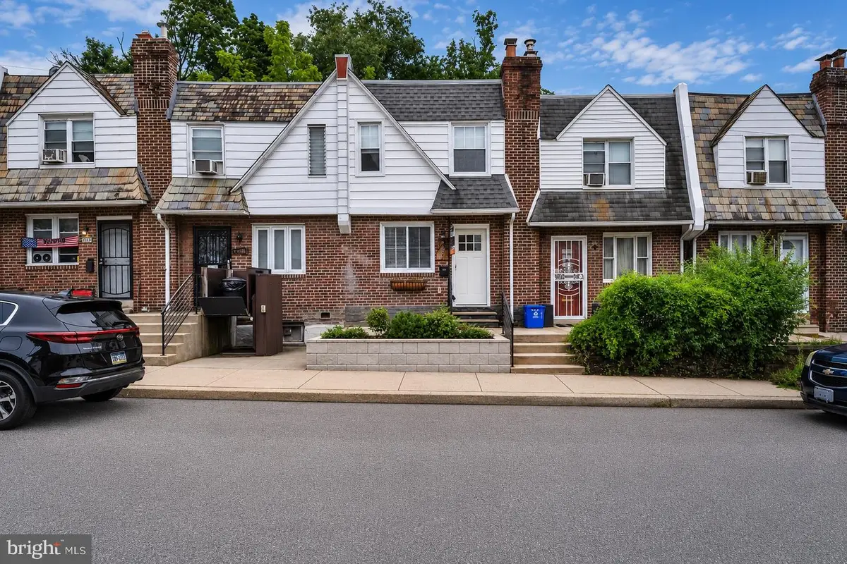 6480 Ross St, Philadelphia, PA 19119 - #1