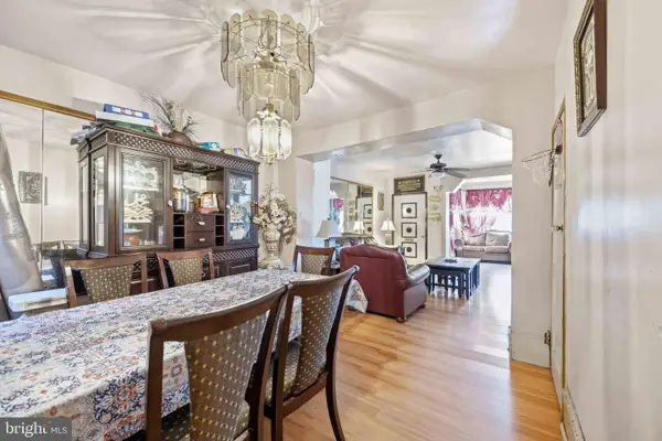 1979 W Sparks St, PHILADELPHIA, PA 19141
