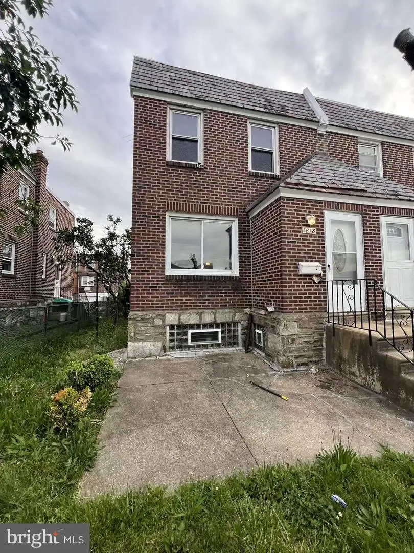 1818 Strahle St, Philadelphia, PA 19152 - #1