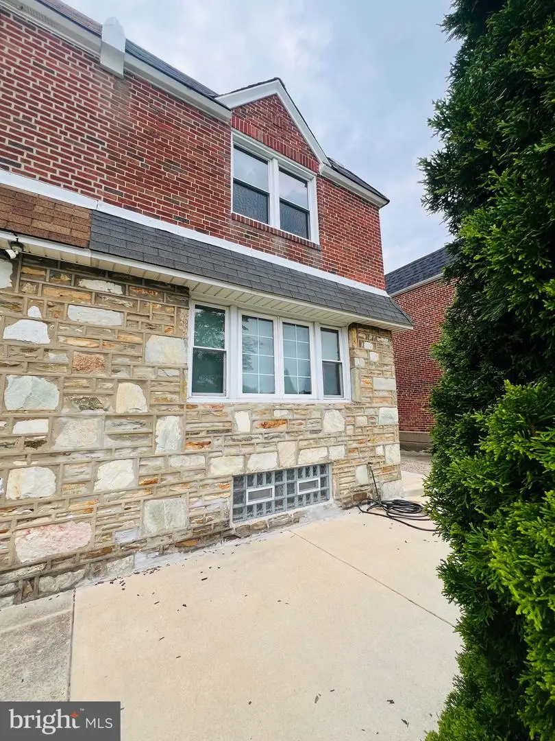 807 Brighton St, Philadelphia, PA 19111 - #2