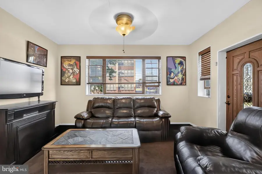 6016 Cobbs Creek Pkwy, Philadelphia, PA 19143 - #3