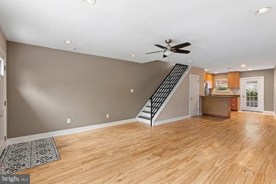 211 Mercer St, Philadelphia, PA 19125 - #2