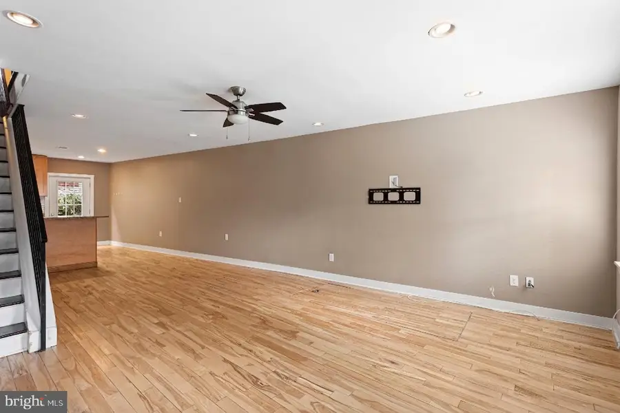 211 Mercer St, Philadelphia, PA 19125 - #3