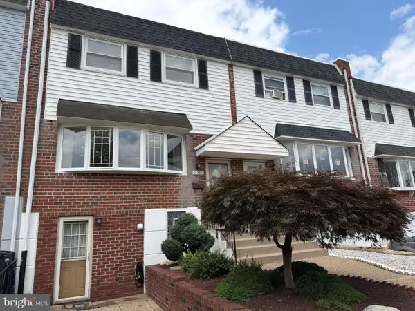 11720 Corry Rd, PHILADELPHIA, PA 19154
