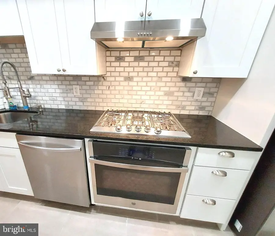 1213 Rodman St, Philadelphia, PA 19147 - #3