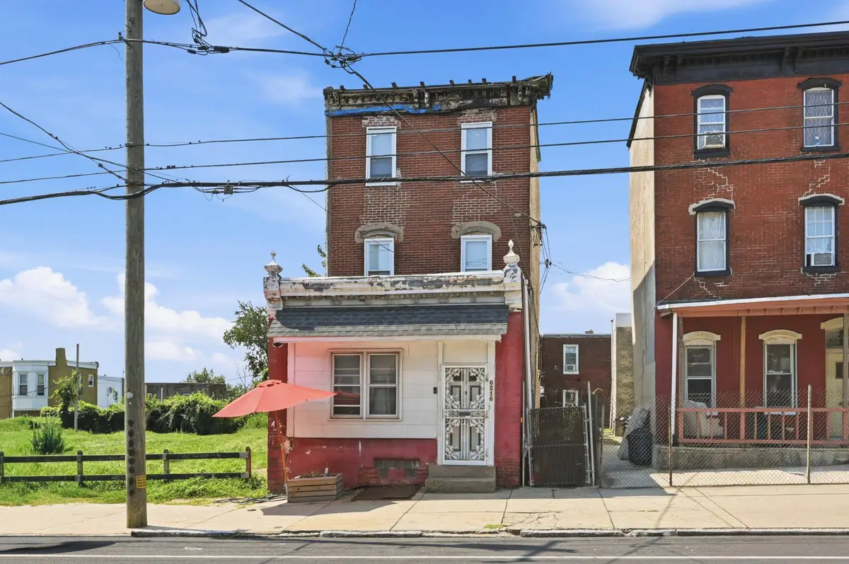 6216 Vine Street St, Philadelphia, PA 19139 - #1