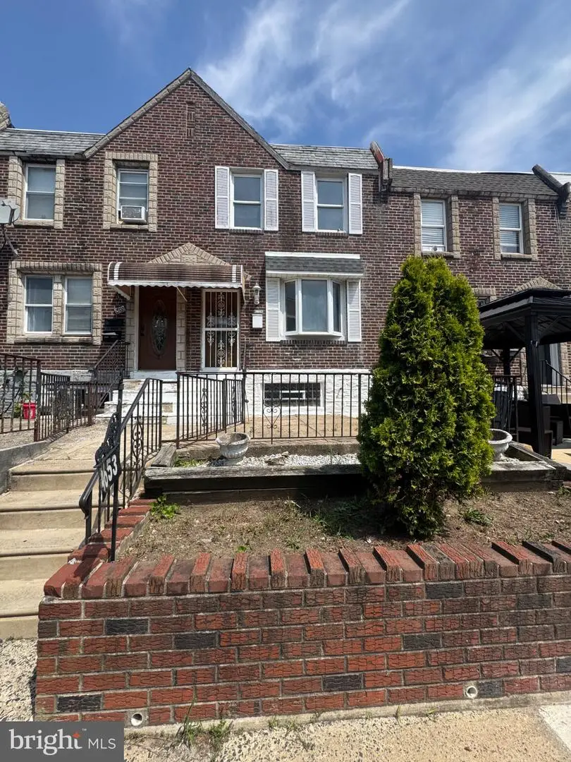 4653 Shelbourne St, Philadelphia, PA 19124 - #1