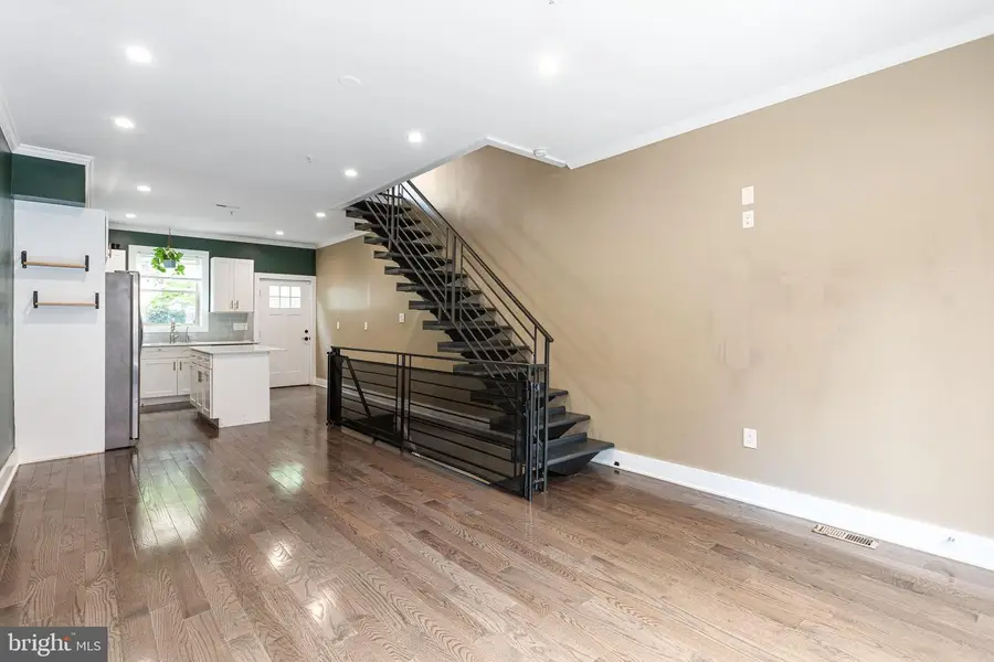 615 Emily St, Philadelphia, PA 19148 - #3