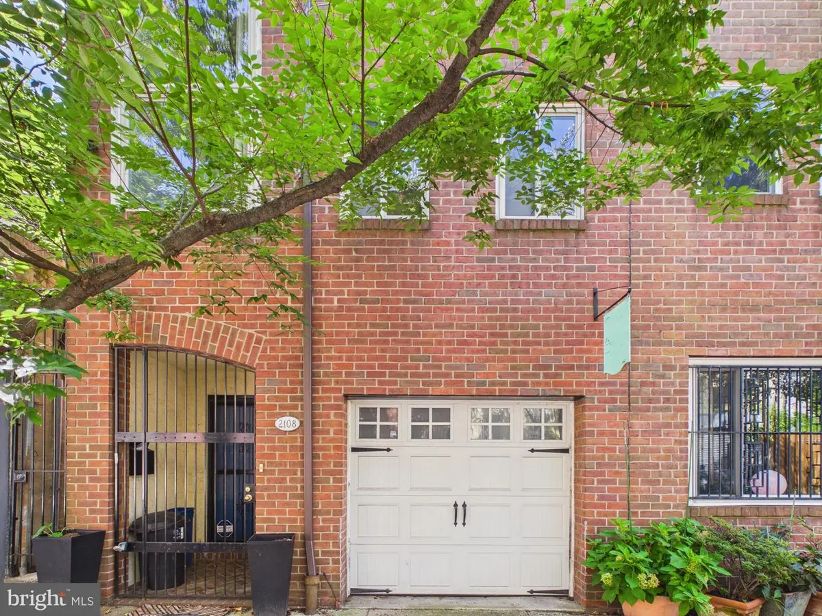 2108 Appletree St, Philadelphia, PA 19103 - #1