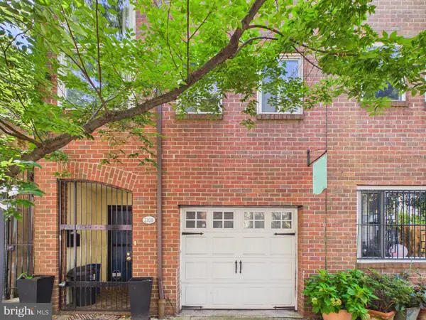 2108 Appletree St, PHILADELPHIA, PA 19103