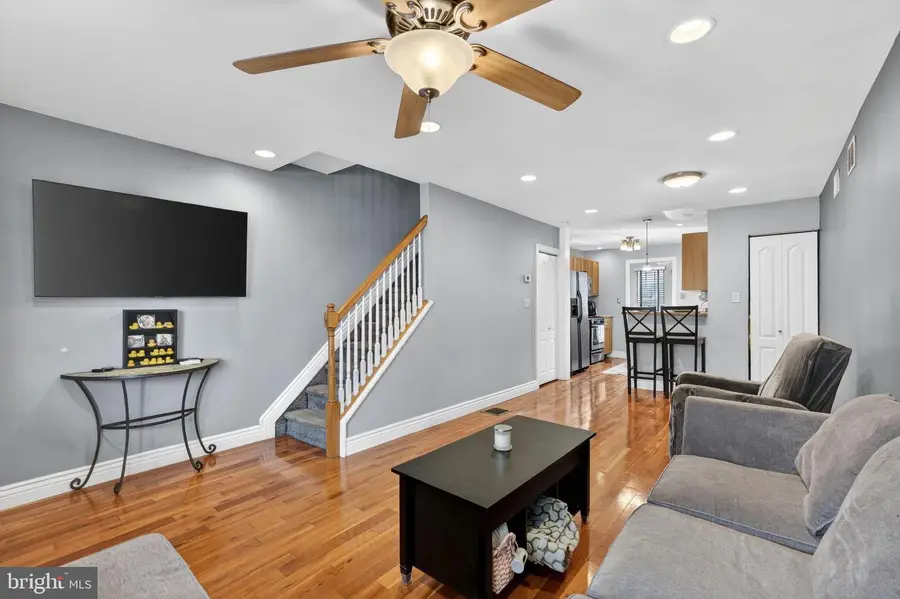 2907 S Sydenham St, Philadelphia, PA 19145 - #2