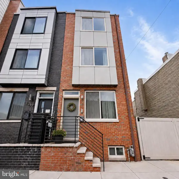 2017 Oakford St, PHILADELPHIA, PA 19146
