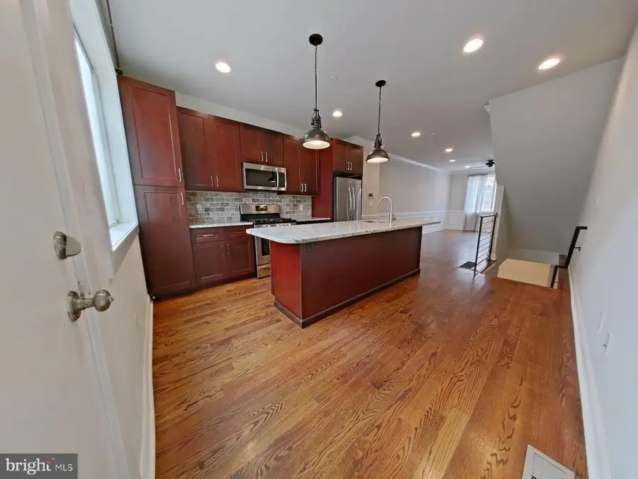 2017 Oakford St, Philadelphia, PA 19146 - #3
