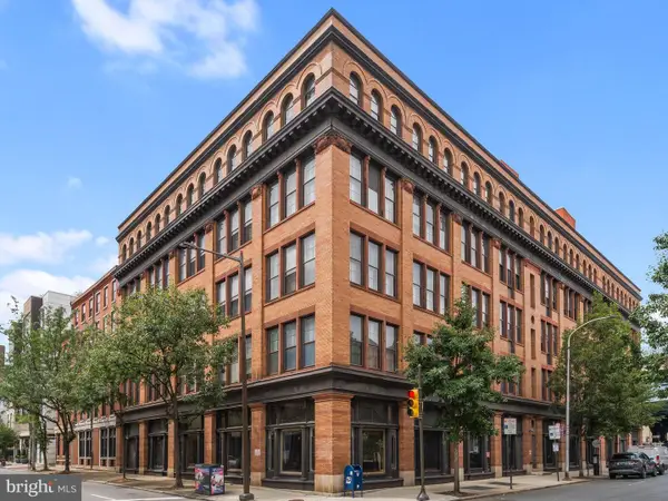 301-00 Race St #215, PHILADELPHIA, PA 19106