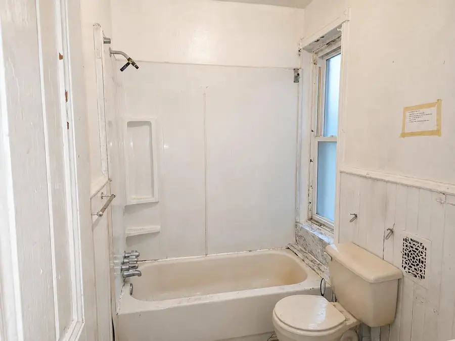 5712 Commerce St, Philadelphia, PA 19139 - #2