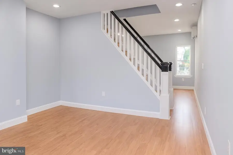 6774 Marsden St, Philadelphia, PA 19135 - #2