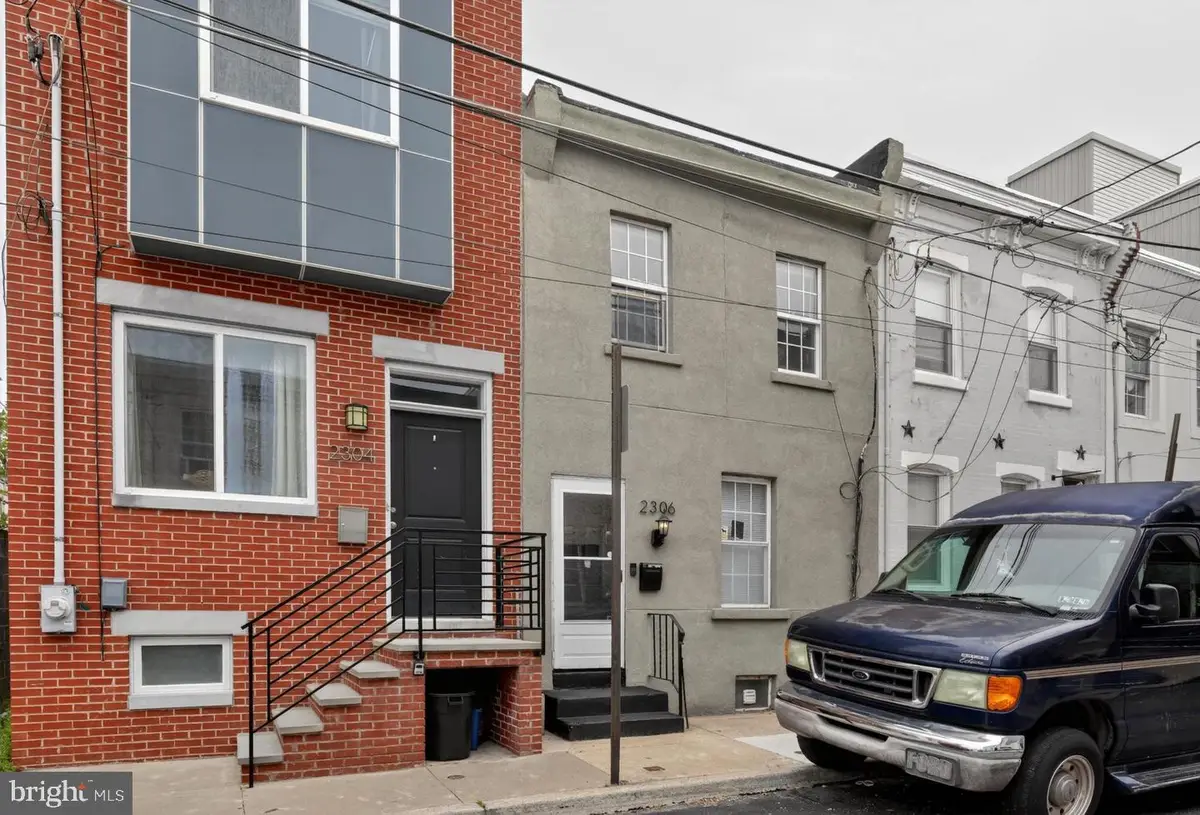 2306 Mercer St, Philadelphia, PA 19125 - #1