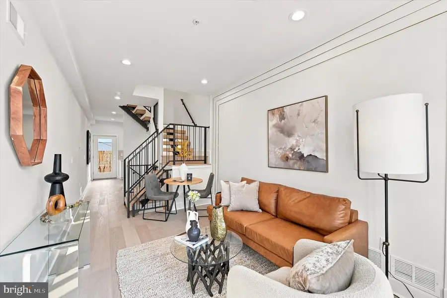 2511 Sepviva St, Philadelphia, PA 19125 - #3