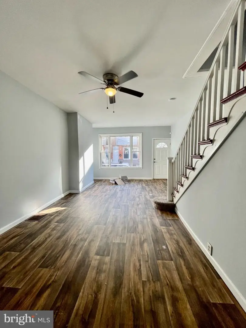 1933 Clarence St, Philadelphia, PA 19134 - #2