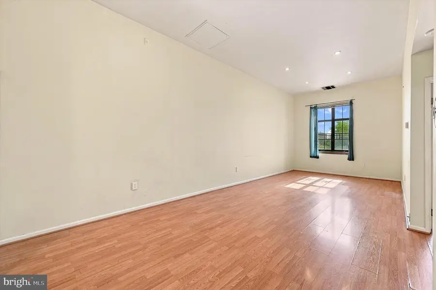 1601 Spring Garden St #m114, Philadelphia, PA 19130 - #3