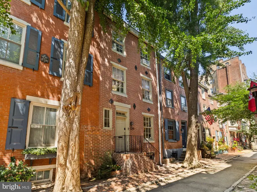 320 S Iseminger St, Philadelphia, PA 19107 - #2
