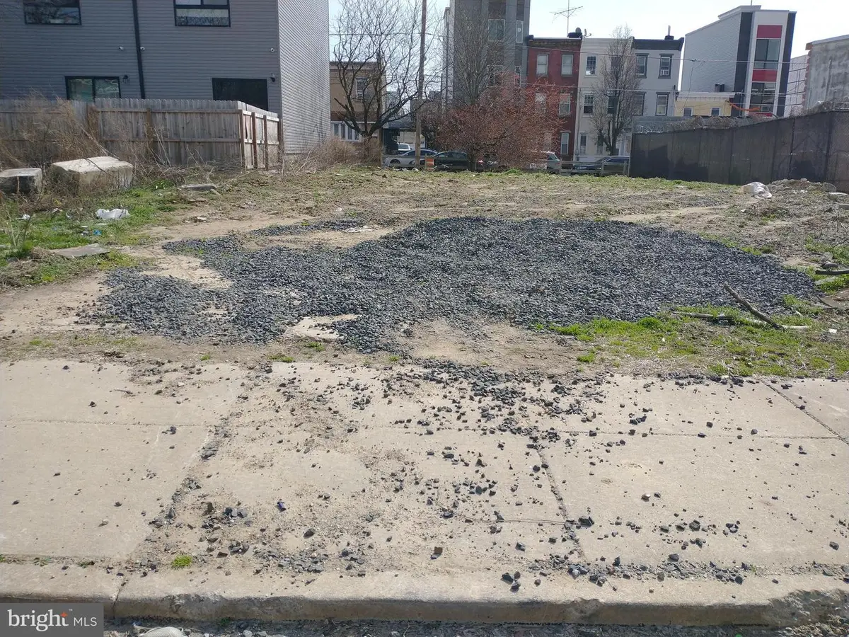 2435 N Palethorp St, Philadelphia, PA 19133 - #1