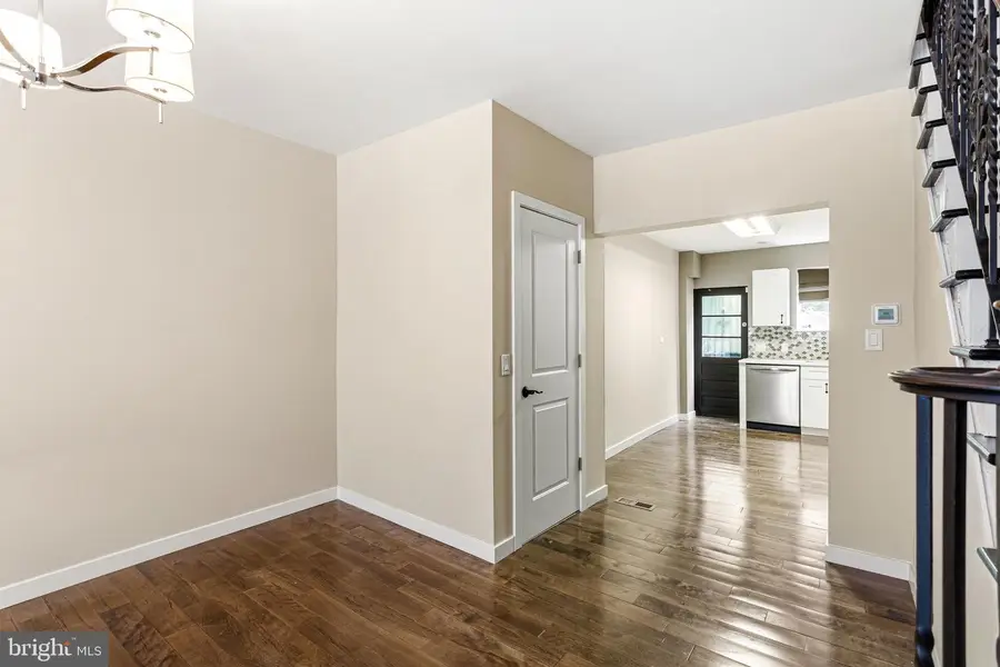 2245 S Hicks St, Philadelphia, PA 19145 - #3