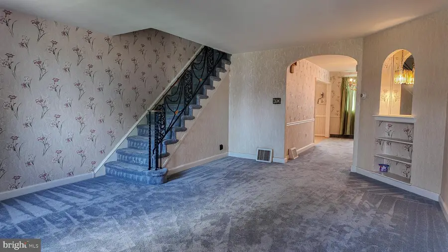 1916 Devereaux Ave, Philadelphia, PA 19149 - #2