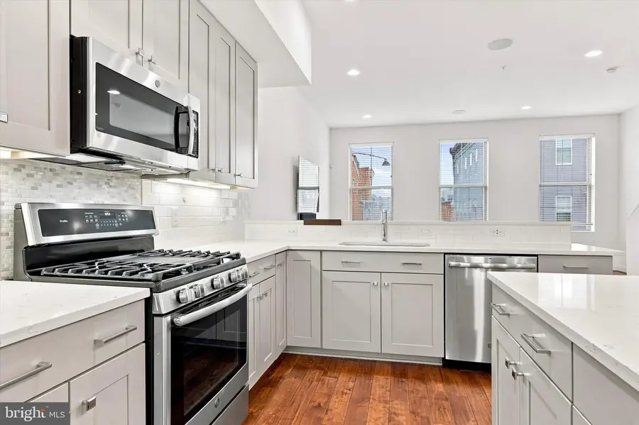 1431 S 5th St, Philadelphia, PA 19147 - #3