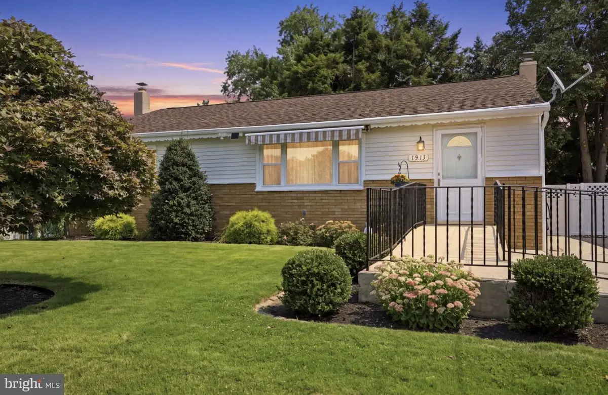 1913 Sanford St, Philadelphia, PA 19116 - #1