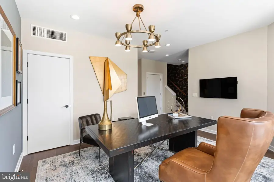 3031 Bridgeview Walk, Philadelphia, PA 19125 - #2