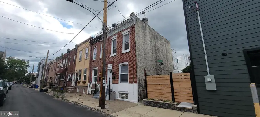 2302 E Albert St, Philadelphia, PA 19125 - #2