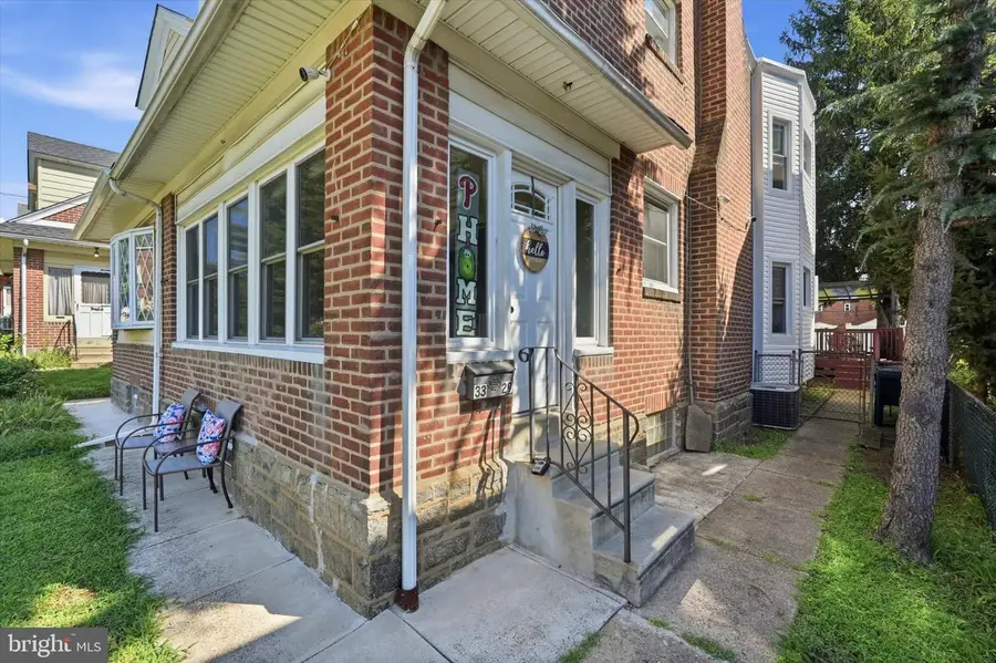 3329 Rhawn St, Philadelphia, PA 19136 - #2