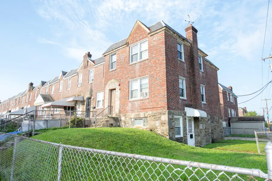 4600 Ashville St, Philadelphia, PA 19136 - #2