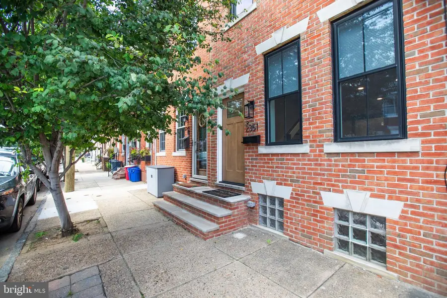 2351 E Hagert St, Philadelphia, PA 19125 - #2
