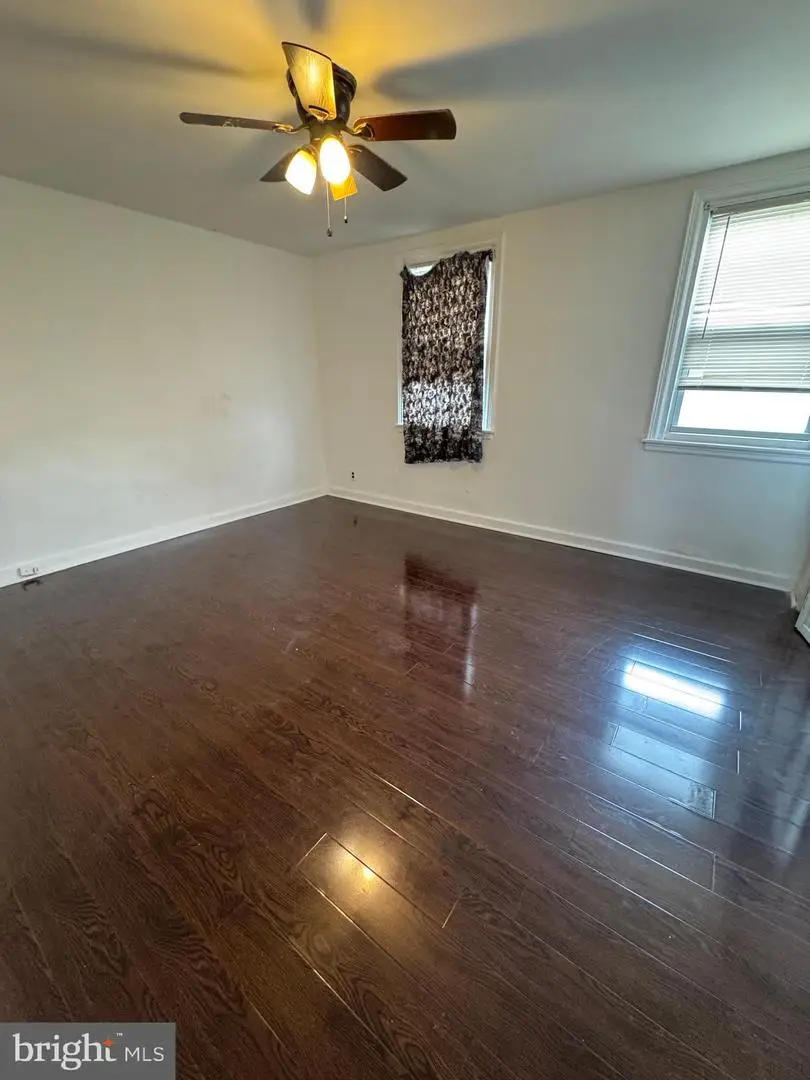 6724 Sylvester St, Philadelphia, PA 19149 - #3