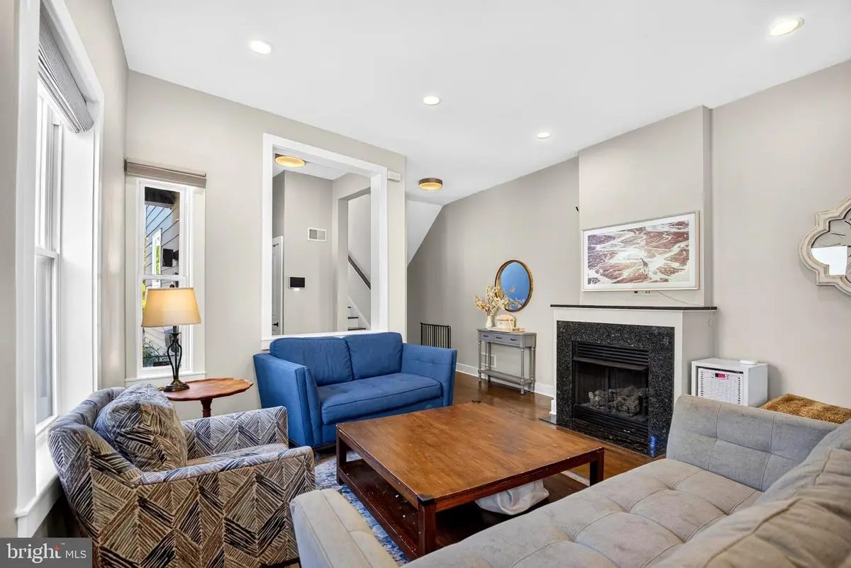 1000 S 20th St, Philadelphia, PA 19146 - #1