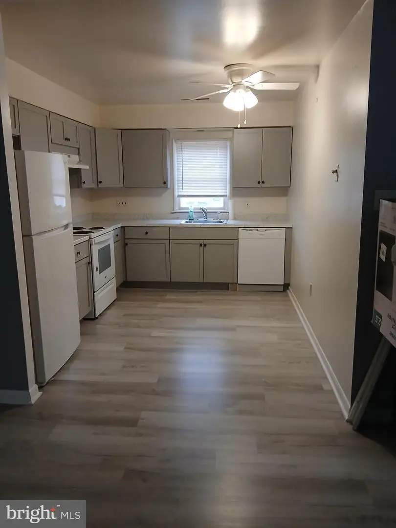 2041 Grant Ave, Philadelphia, PA 19115 - #2